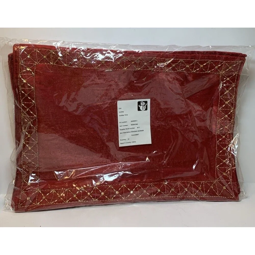 Christmas Placemats Lot Of 4 Gold Beaded Red Rectangle Holiday Dinnerware Table